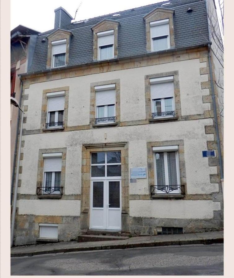 Ferienwohnung Le Nid Douillet Industriel La Bourboule Exterior foto